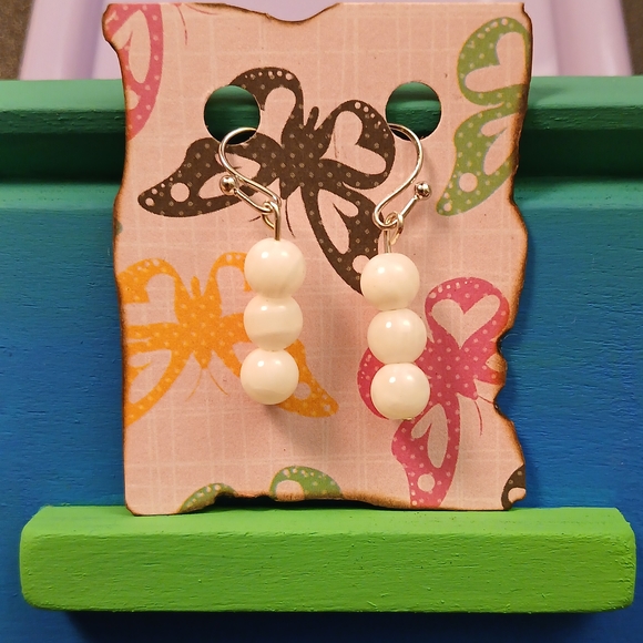 Handmade Milk White Jade Earrings - Picture 1 of 1